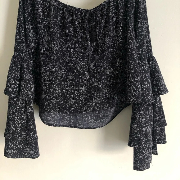 Rock Etiquette Front Tie Bell Sleeves Blouse Top - Picture 2 of 5